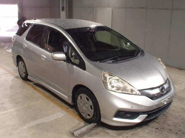 Honda Fit Shuttle GG7 2014